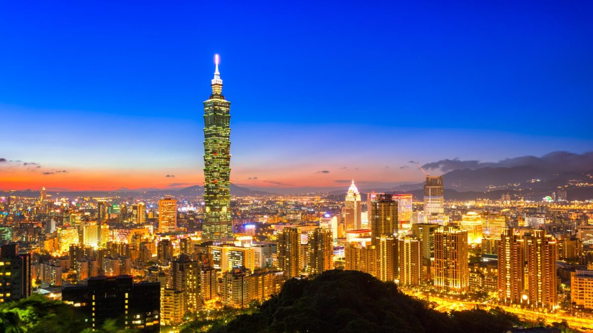 Cityview of Taipei, Taiwan at night